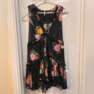 Free people sleeveless top size M